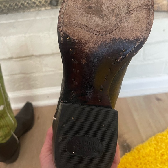 Novona Justin Boots - Picture 7 of 10